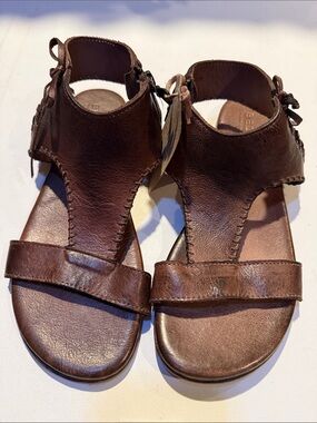 Bed Stu Brown Leather T-Strap Sandals with Ankle Tie